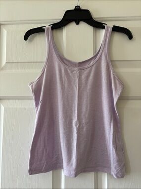 SO Lavender Scoop Neck Tank Top